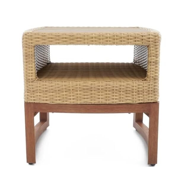 Create the perfect outdoor retreat with this stylish 5-piece wicker patio set in beige and white – comfort